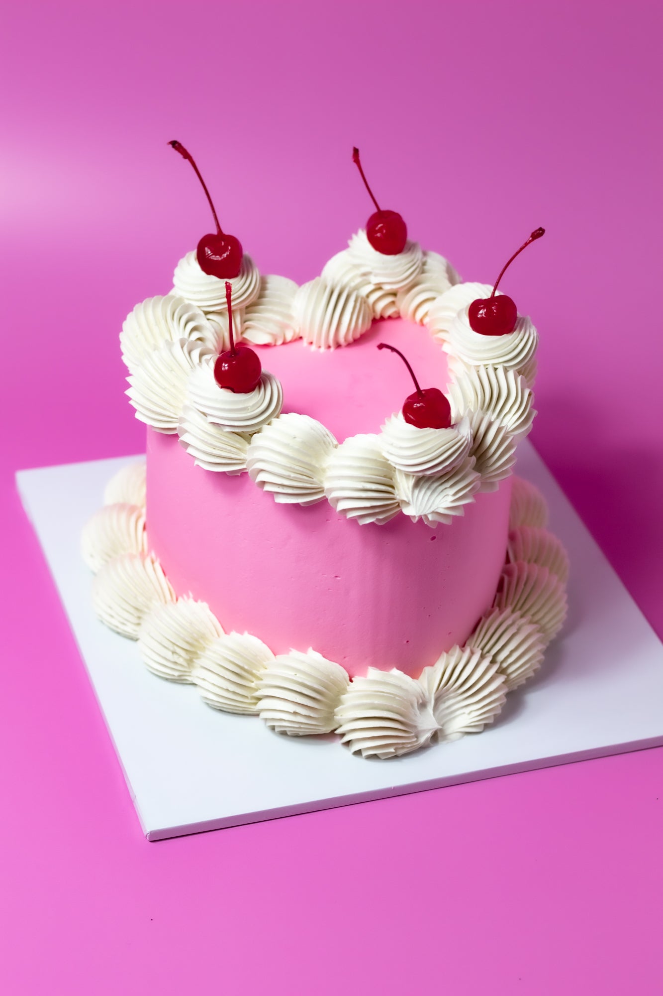 pink and white heart. buttercream heart cake. pink heart cake. heart cake melbourne.